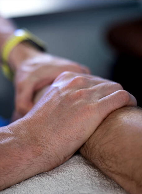 Poškodba ulnarnega karpalnega kolateralnega ligamenta