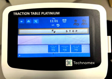 trakcijska miza zaslon